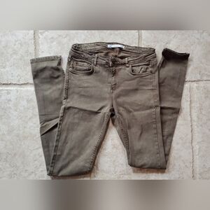 Zara Women's Skinny Olive Colored Pants Size 6